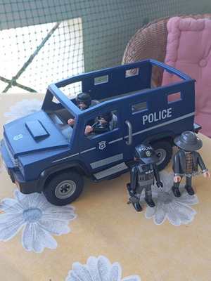 Playmobil Police used, vehicle with missing parts
