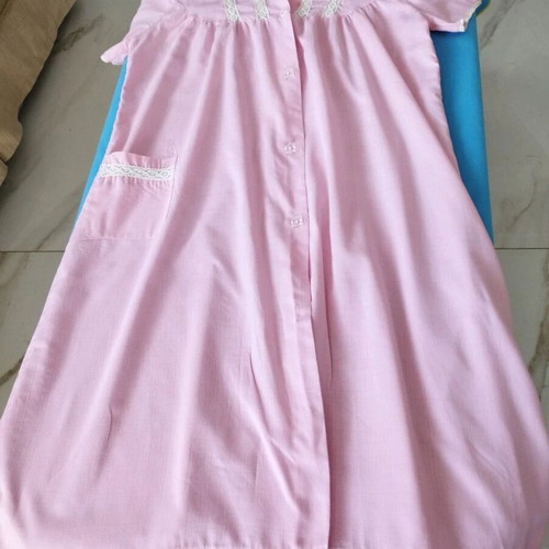 Vintage Milly robe 6XL pastel pink with lace, like new