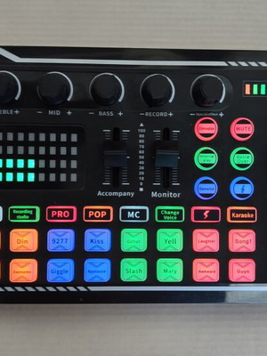 F998 Audio Interface like new with DSP and Bluetooth