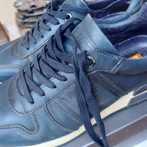 Boss casual shoes size 42 used, white and blue