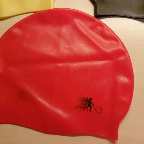 Swimming cap like new