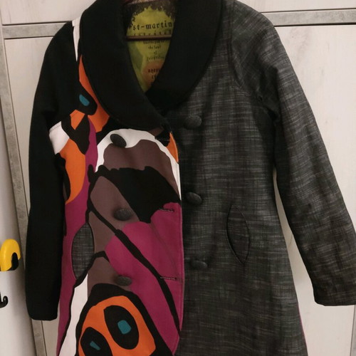 St-martins women's medium colorful coat like new
