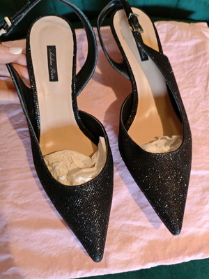 Black glitter sling-back heels size 41 like new