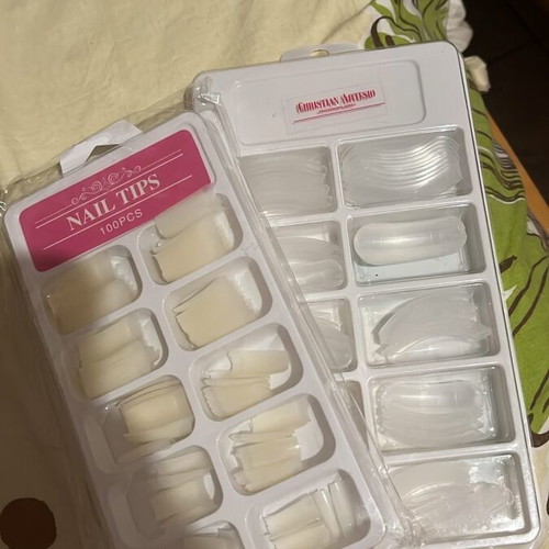 Nail equipment like new