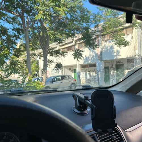Car Phone Mount for Dashboard with 360-Degree Rotation, New