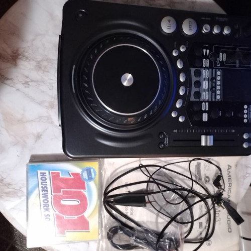 American Audio CDI 500 MP3 player like new