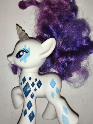 My Little Pony Rarity φωτιζόμενη φιγούρα, 20 εκ.