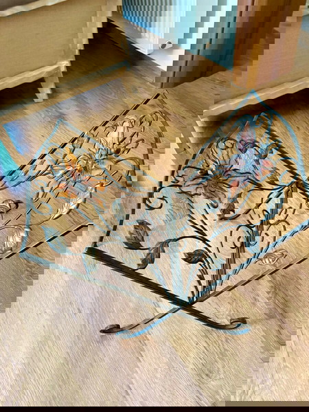 Σταντ vintage για βιβλία