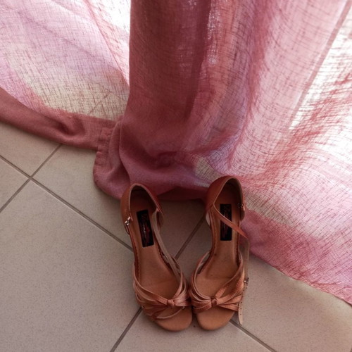 Dance shoes lightly used, brown, size 37