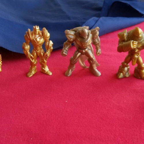 Gormiti collectible figures like new, golden series set of 5