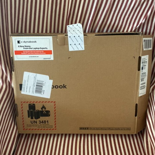 Laptop Toshiba Dynabook Tecra PT5B1-U-0RC01L like new, 15.6", 4GB RAM, 120GB SSD