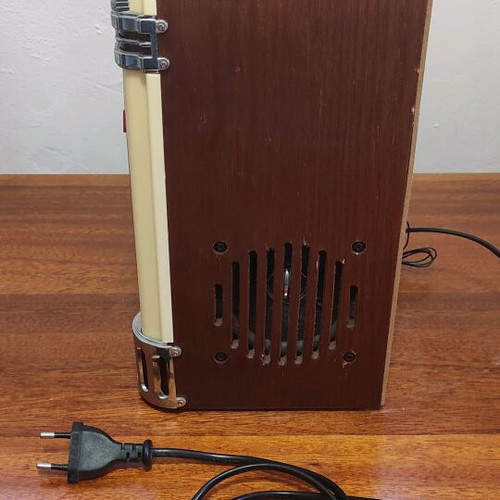 Jukebox Elta 2751 PL σαν καινούργιο με ραδιόφωνο, CD, MP3 και φωτισμό