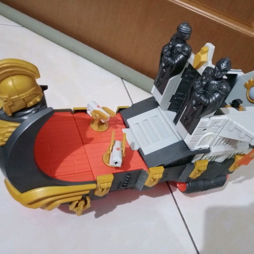 Gormiti S3 Iskador Playset like new