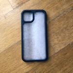 iPhone 13/14 blue clear case like new with screen protector