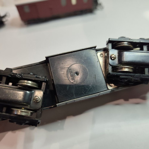 Liliput HO model train set with locomotive and wagons