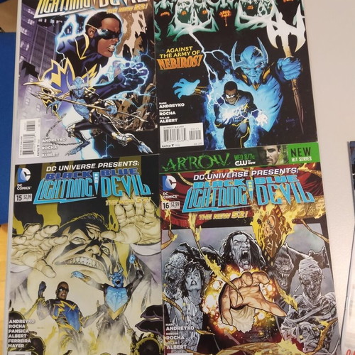 DC Universe Presents series 19 issues like new, New 52