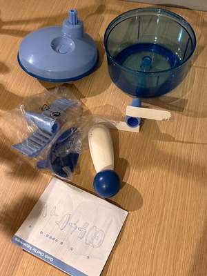 Manual vegetable and fruit cutter for sauce making new