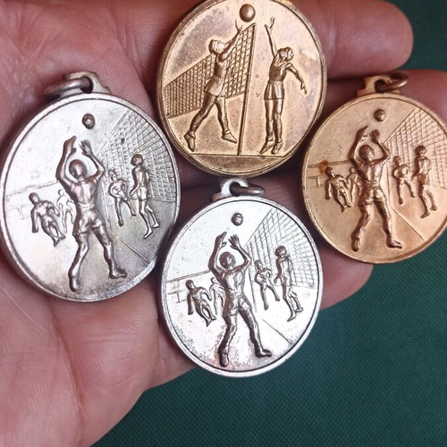 Vintage Volleyball Medals Tournois Classes A 1958 Set of 4 like new
