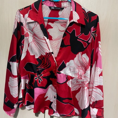 Zara printed shirt size small like new