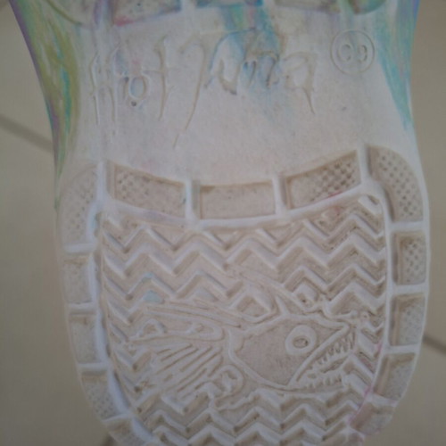 Hot Tuna kids' beach shoes like new, size C9, multicolor white