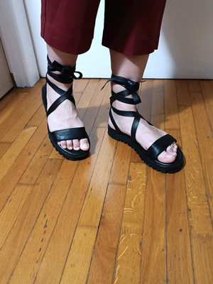 Black leather Asolo sandals new, size 39 with lug sole