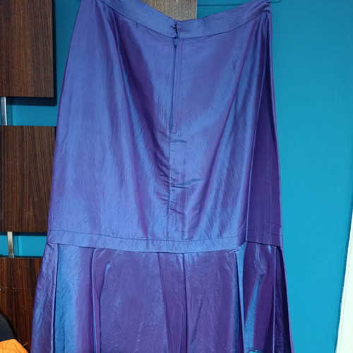 80s Taffeta Dynasty Midi Skirt like new, purple, size L