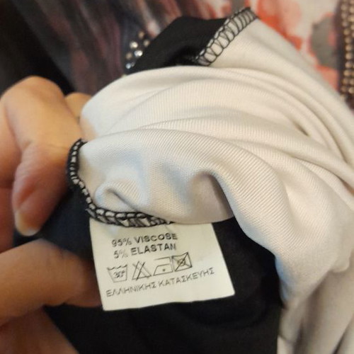 Blouse dress medium like new with warm collar and black sleeves