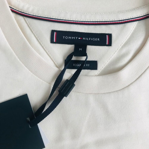 Tommy Hilfiger T-Shirt new, regular fit, beige, size M