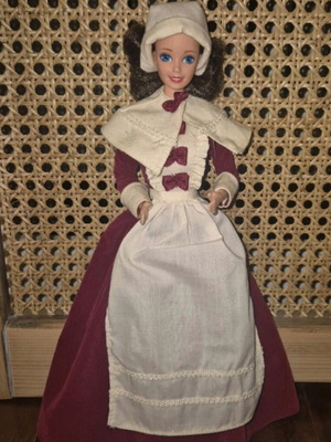 Barbie doll collectible used, without box and stand