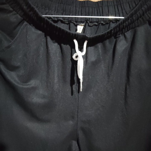 Set with mercerized blouse and elastic pants like new, black