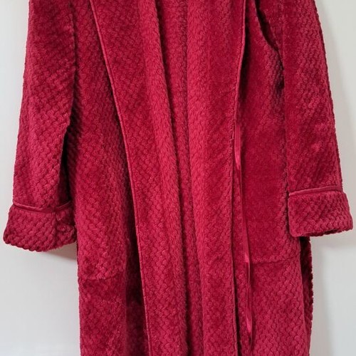 Beldona Robe new, size L, red, very soft