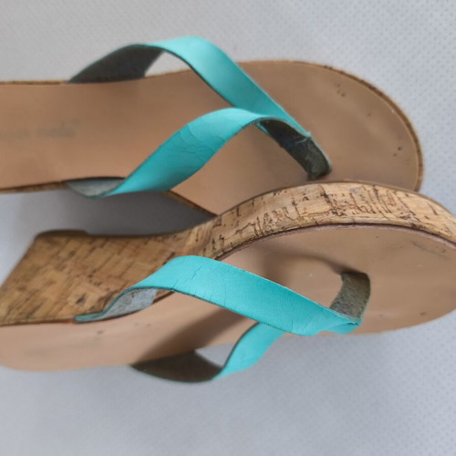 Pair of platform sandals and flip-flops, size 38