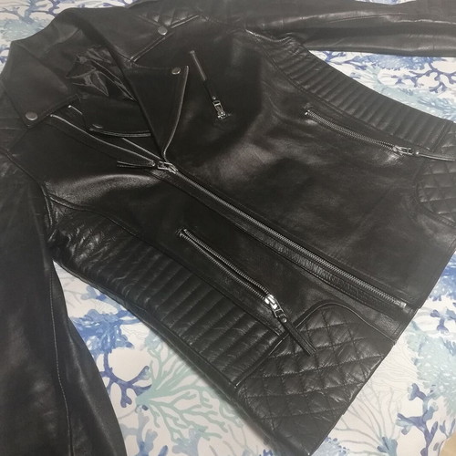 Leather jacket like new, black, size M-L