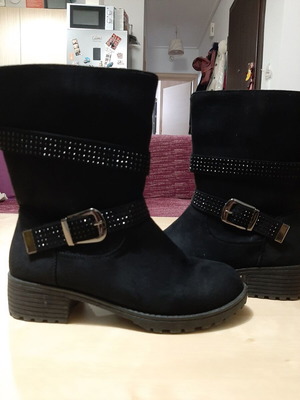 Plato boots used, black with rhinestones, size 37