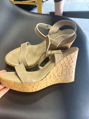 Women's platform sandals size 41 used, beige and gray