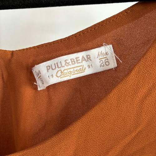Pull & Bear terracotta crop top like new with embroidery