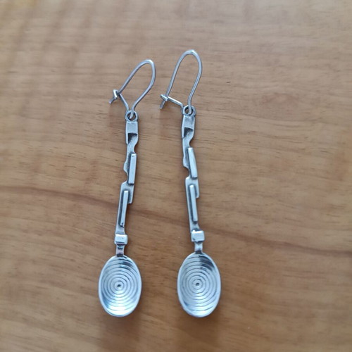 Silver 925 dangling earrings like new