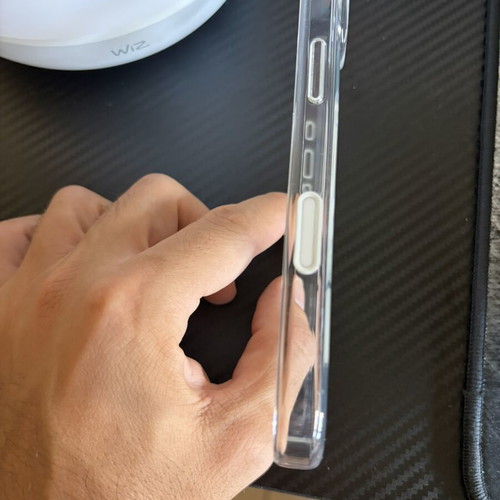 Apple Clear Case for iPhone 17