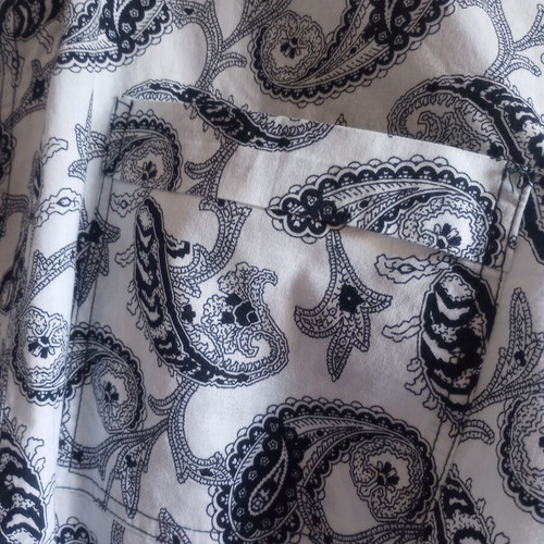 Cotton kimono jacket like new with paisley pattern black and white