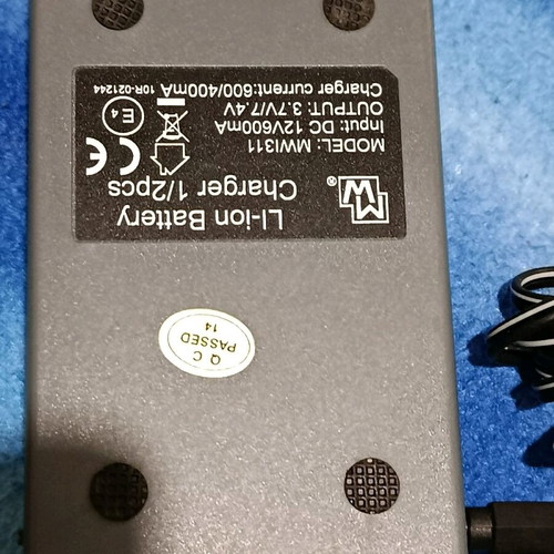 Charger for camera batteries like new