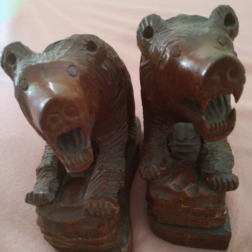 Wooden decorative items used, hand-carved, set of two