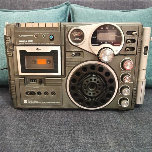 Toshiba Parabola RT-2800 portable radio cassette player used