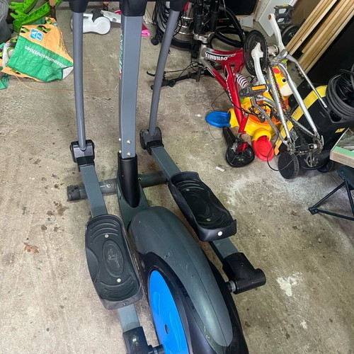 Elliptical machine used, very good condition
