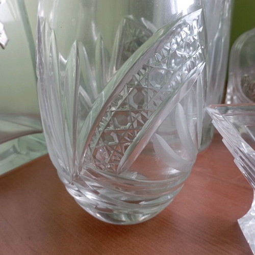 Crystals and glassware used, pack of 10 pieces