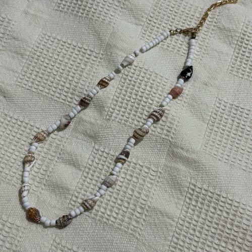Shell necklace with beads like new, white and blue
