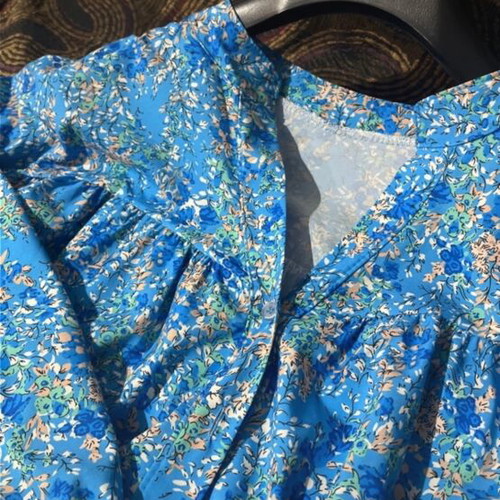 Shirt new blue with flowers, size Large