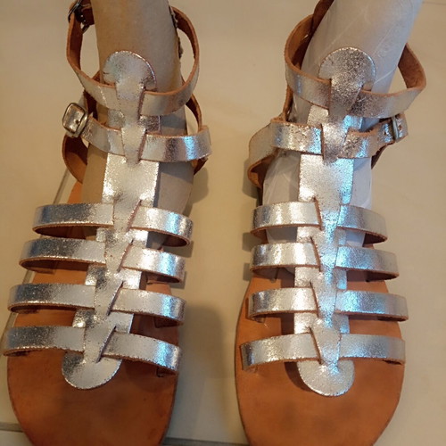 Gladiator flat sandals handmade leather silver, excellent condition