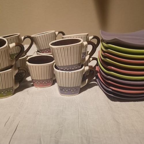 Coffee and tea cups set, like new, pack of 12