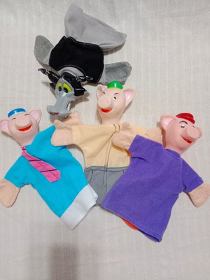 Puppet theater dolls used, The 3 little pigs, set of 4