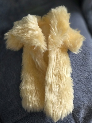 Γούνα Bibibo μεταχειρισμένη με γούνινο καπελάκι